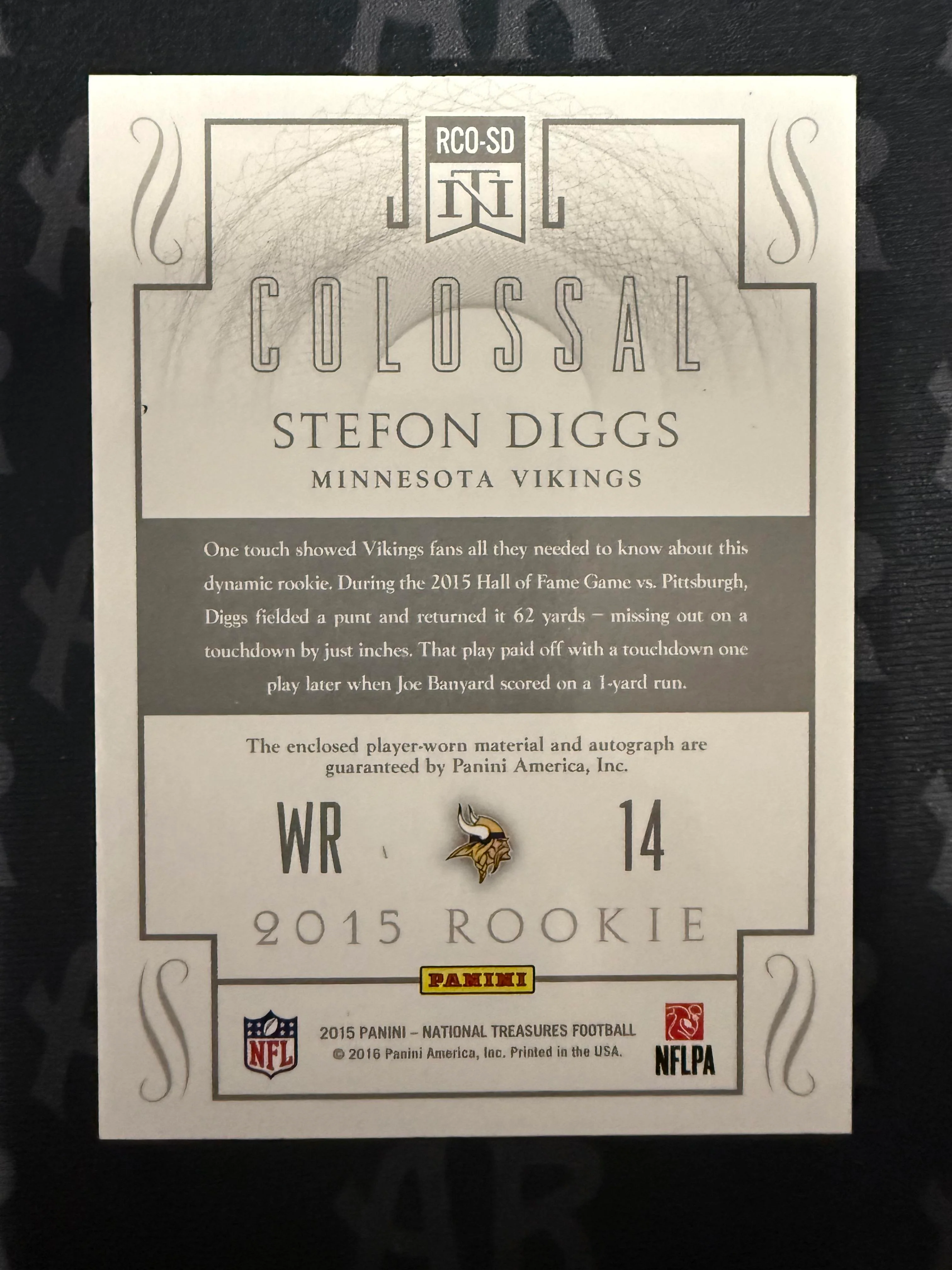 2015 Panini National Treasures Stefon Diggs Rookie Colossal Signatures /99 - Image 2