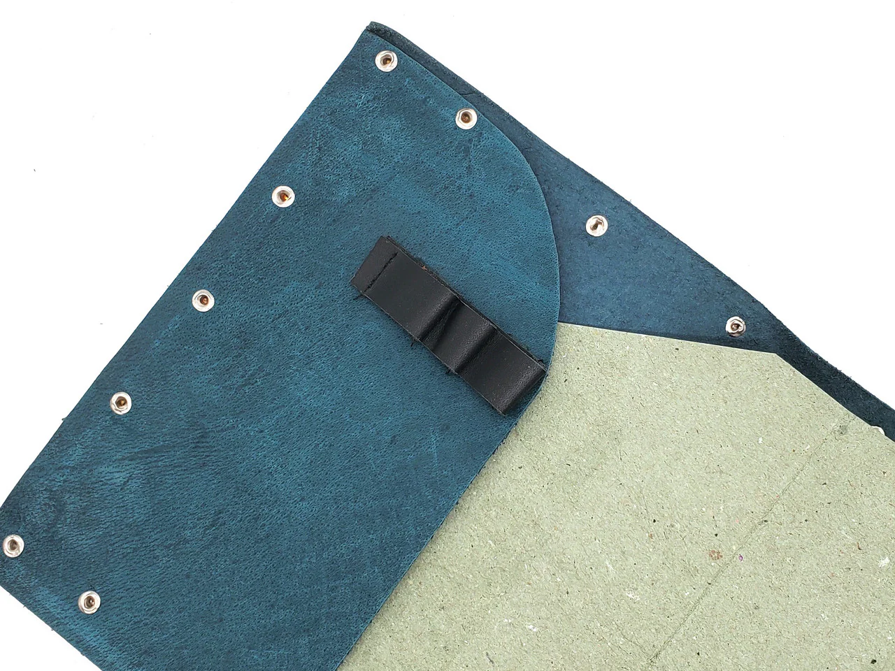 Old School Dice: Adventure Journal 8x6 - Light Blue Leather - Image 4