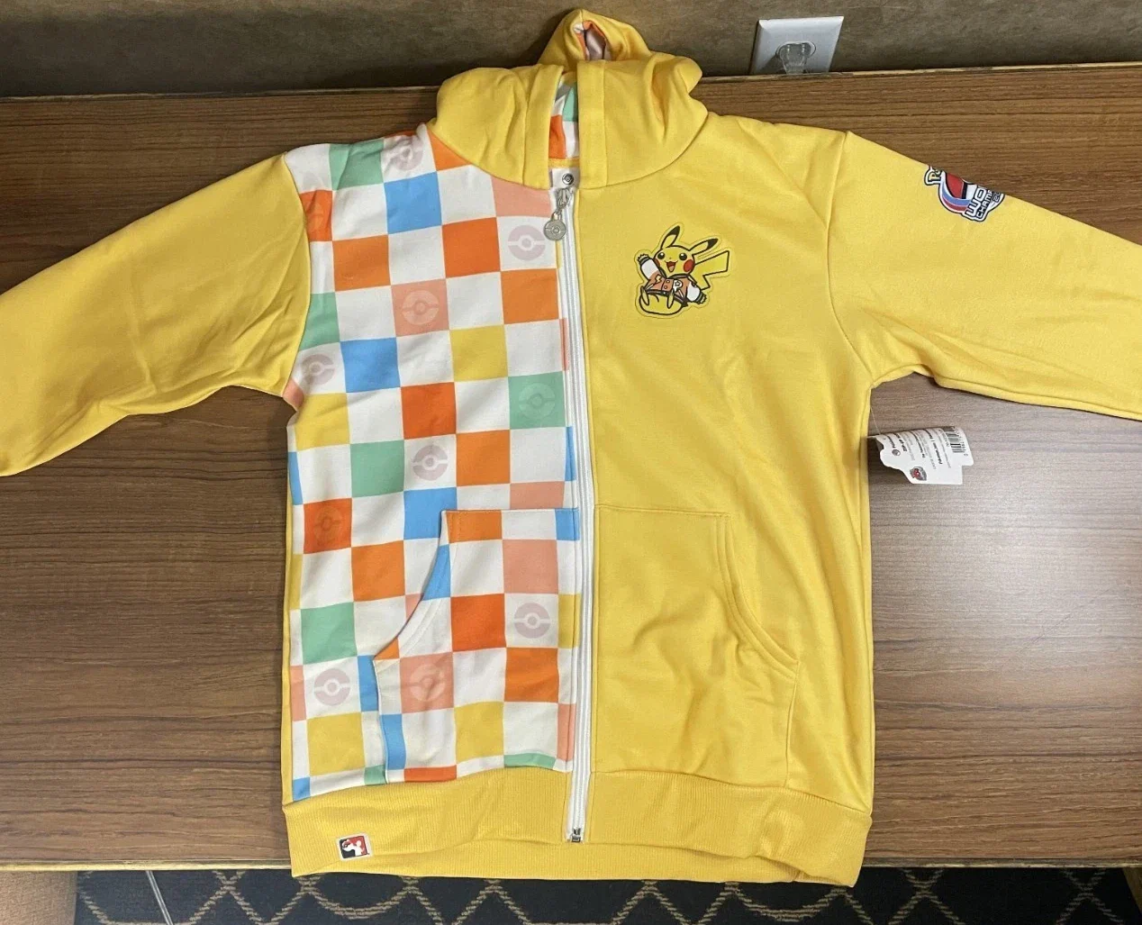 Pokemon World Championship 2025 Pikachu Zip Up - Pokemon Center Pokemon Worlds 2025 Exclusive